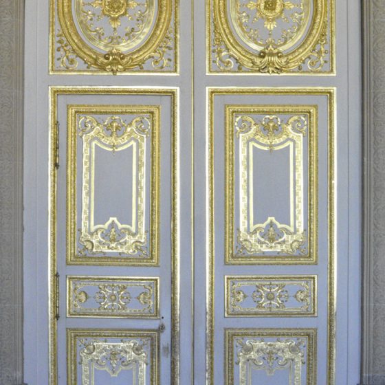 Chateau De Versaille example of ornate doors