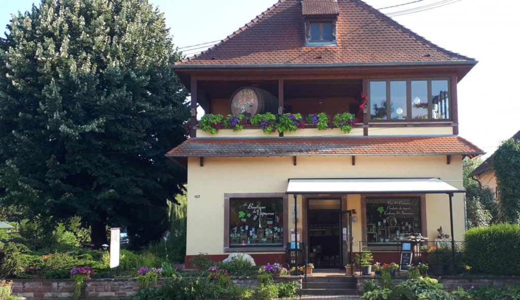 The wine producer in Obernai where France Passion members can spend the night free of charge.