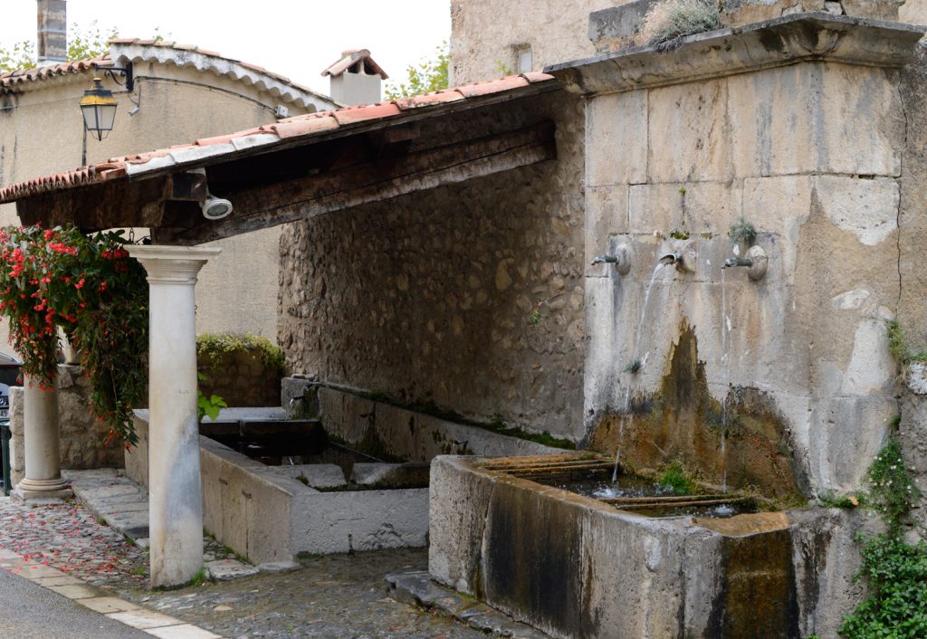 Moustiers-Sainte-Marie Laundry washing point