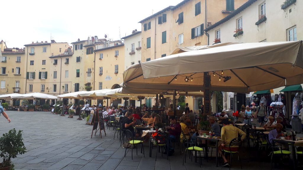 Cafes in the Piazza dell’Anfiteatro Lucca