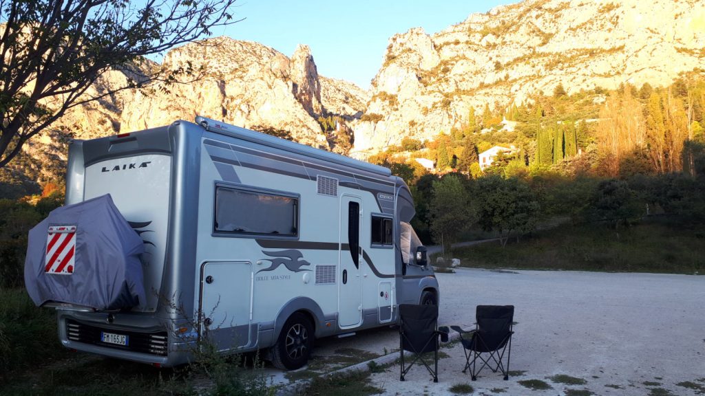 Buzz Laika at the motorhome aire at Moustiers St Marie