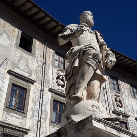 Scuola Normale Superiore di Pisa, Piazza dei Cavalieri
