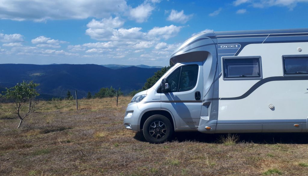 The motorhome in the field - Vosges mountains