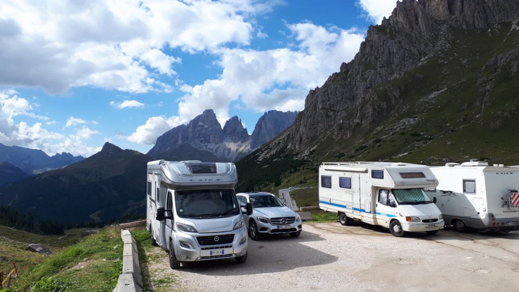 Motorhome parking in the Dolomites