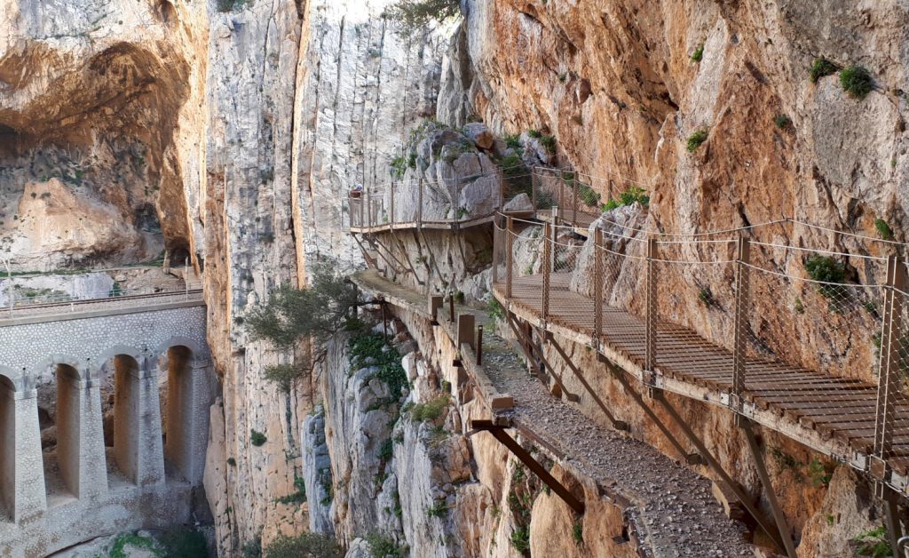 The new Caminito del Rey seen above the old crumbling one