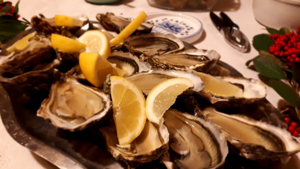 Freshly shucked oysters