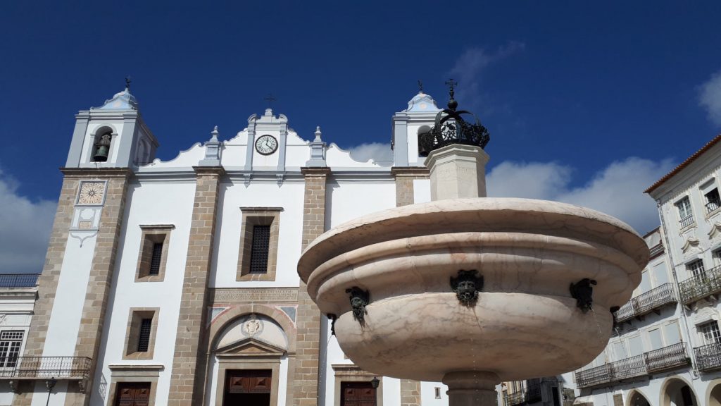 Praca de Giraldo, Evora, Portugal