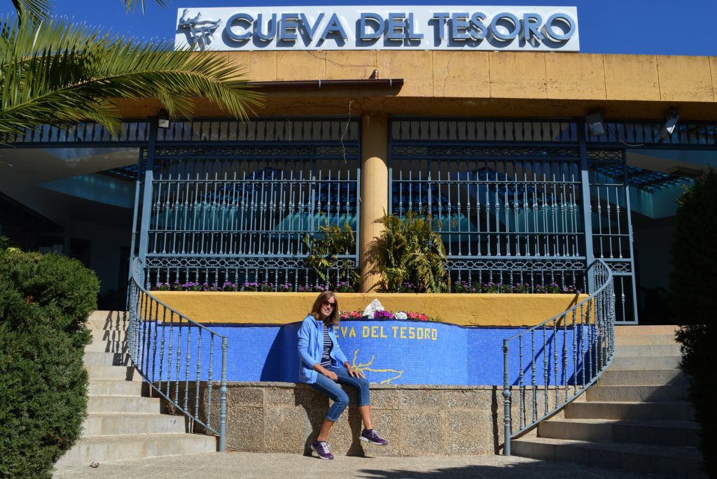 Rincon de la Victoria Treasure Cave entrance