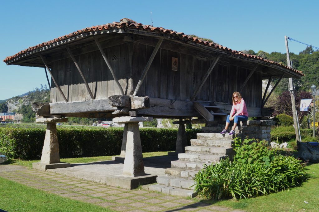 Ribadesella - Marcella on grain store steps