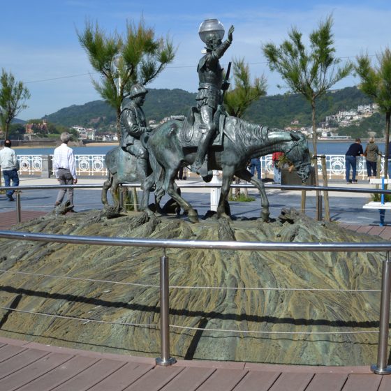 San Sebastian - Jardin Statue
