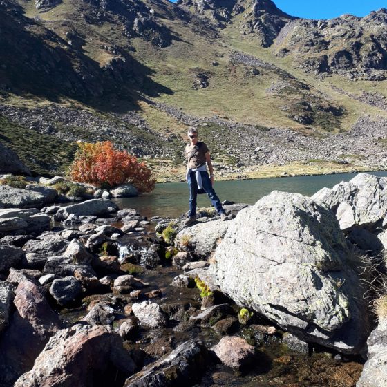 Andorra - lakeside scramble