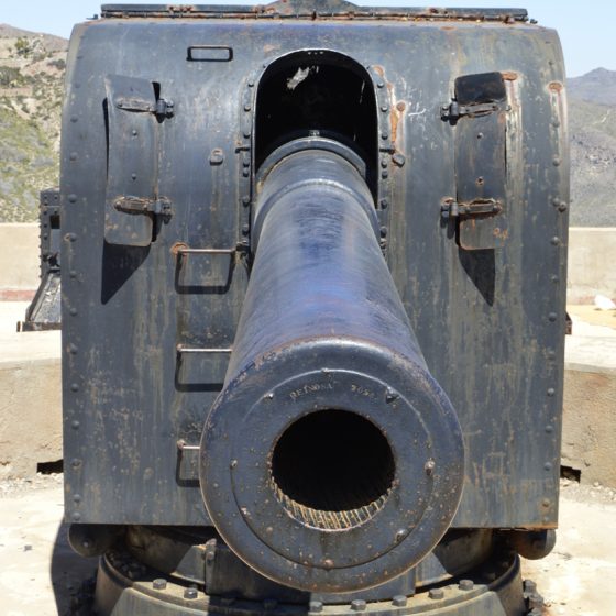 Vickers 6" navel Gun Bateria de Castillitos
