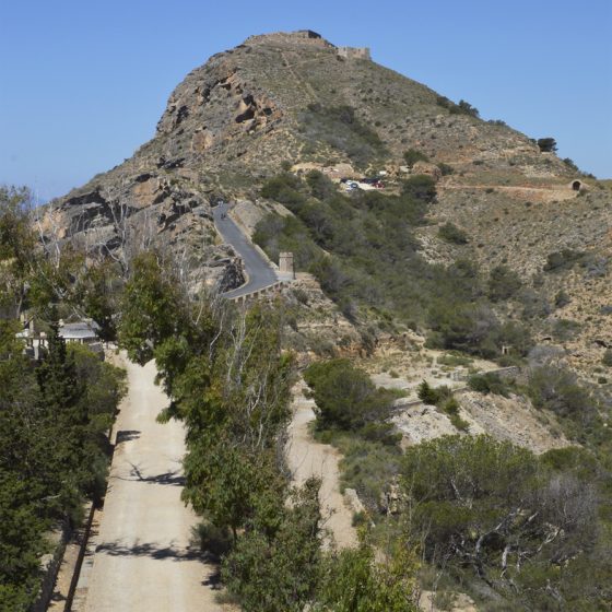 View towards entrance and car park Bateria de Castillitos