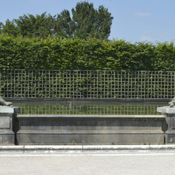 Chateau De Versaille Daybreak fountain featuring a Tiger & Bear and Bloodhound & Stag