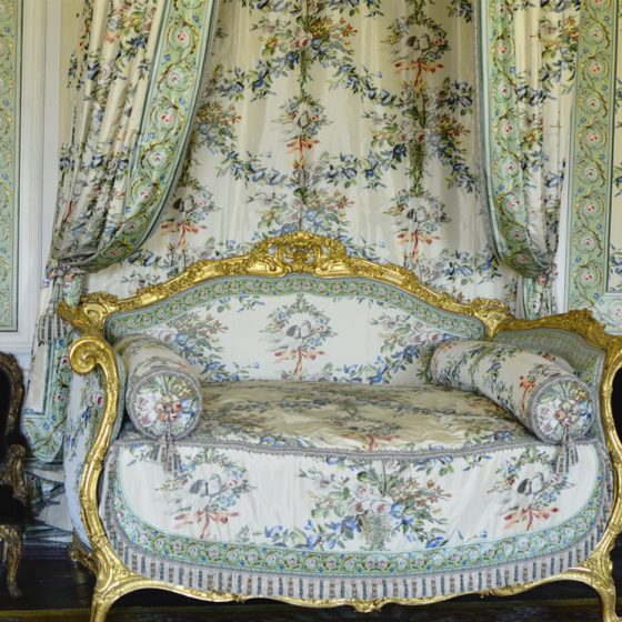 Chateau De Versaille day bed