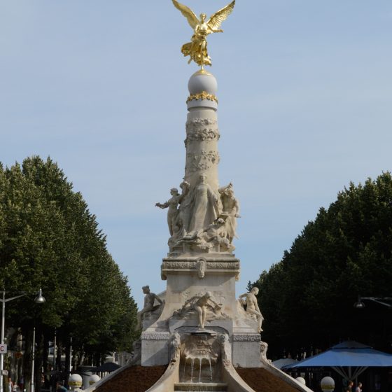 Reims Winged Column