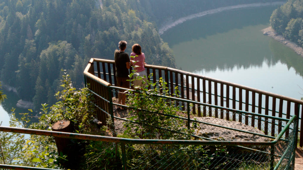 Le Doubs The Office Is Closed