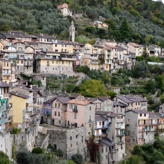 The houses of Saorge perched on the mountainside