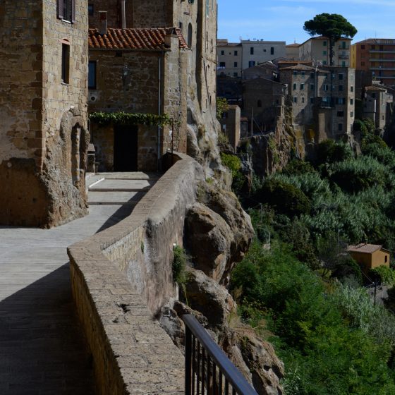 Pitigliano_Outside walkways