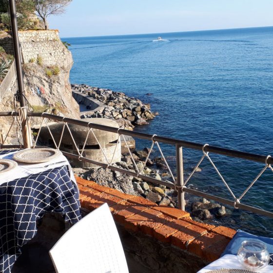 Restaurant overlooking the sea at Monterossa