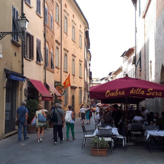 Volterra street cafe