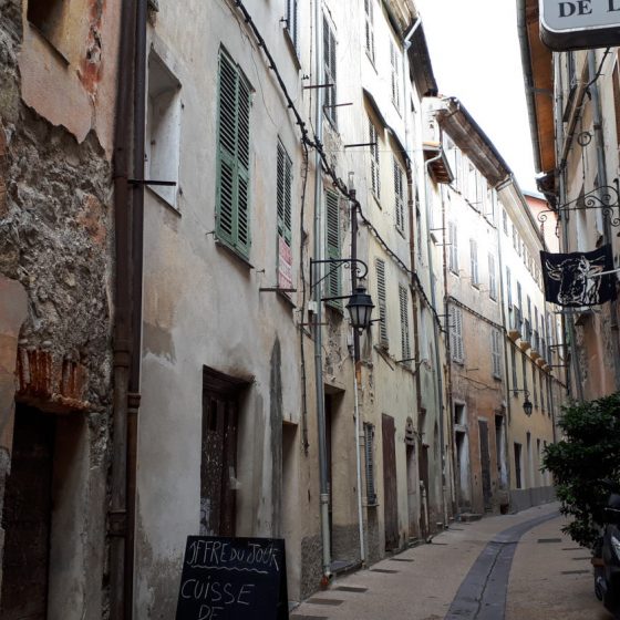 Curving street in Breil sur Roya