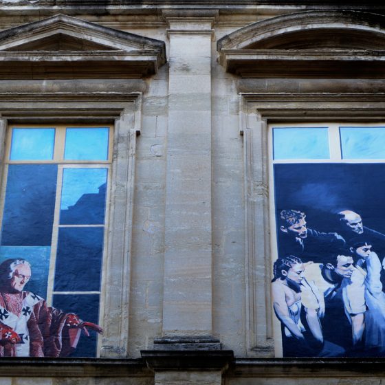 Avignon - Example of street window art