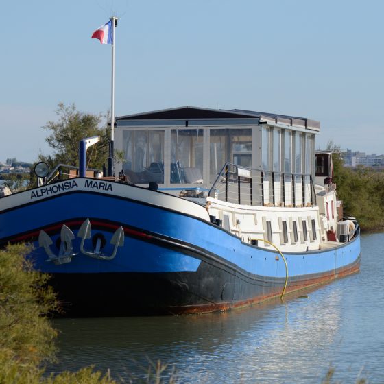 Camargue - House boat