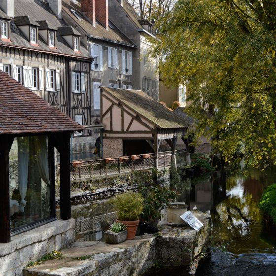 Chartres - Riverside view of mill house restaurant