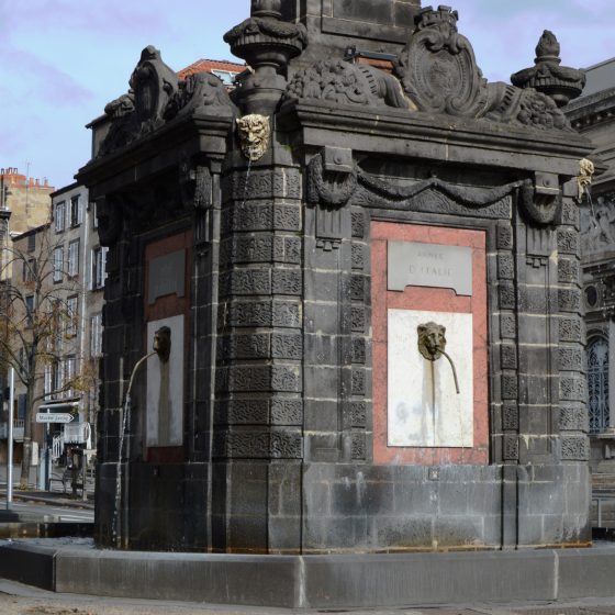 Clermont Ferrand - La Pyramide Memorial Fountain