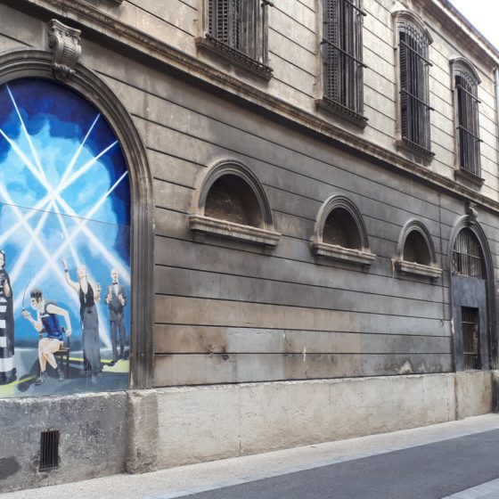 One of many Trompe L'oeil in the streets of Avignon