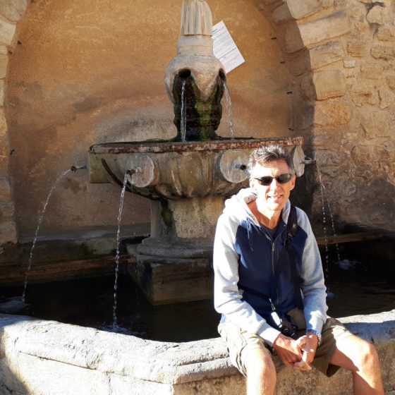 4 spigot ancient fountain in Jouques