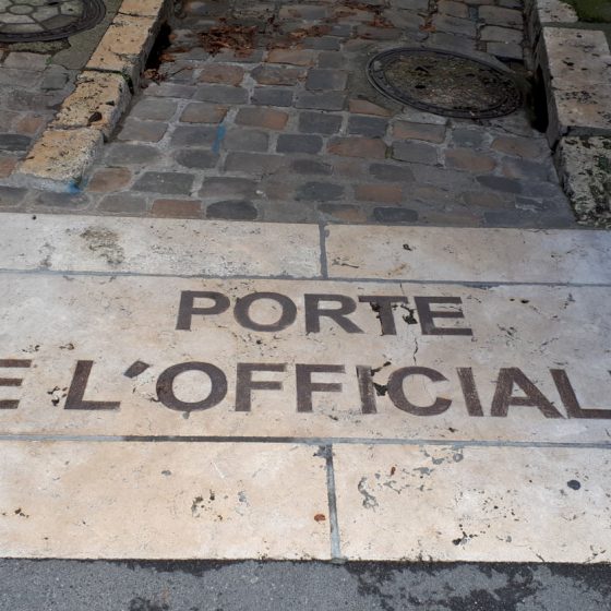 Porte del Officialite Chartres