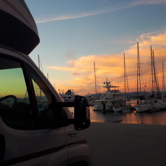 Another gorgeous sundown at La Linea de la Concepcion motorhome parking