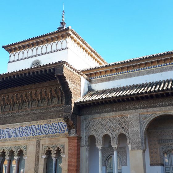Moorish plasterwork in the Alcazar courtyard