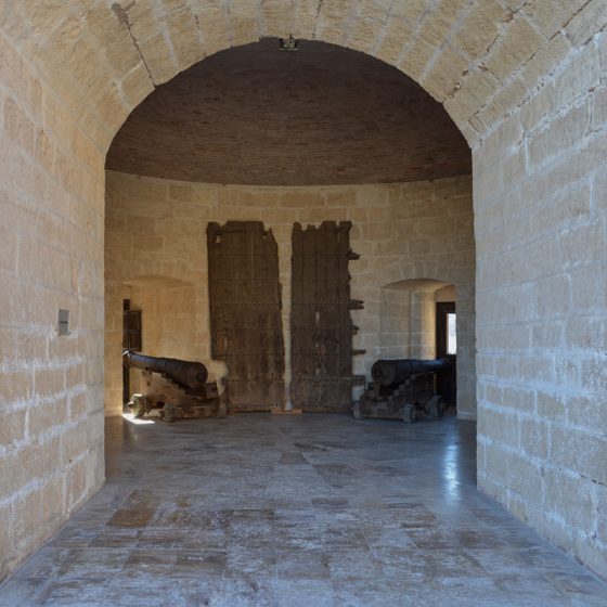 Almeria - Alcazaba cannon room