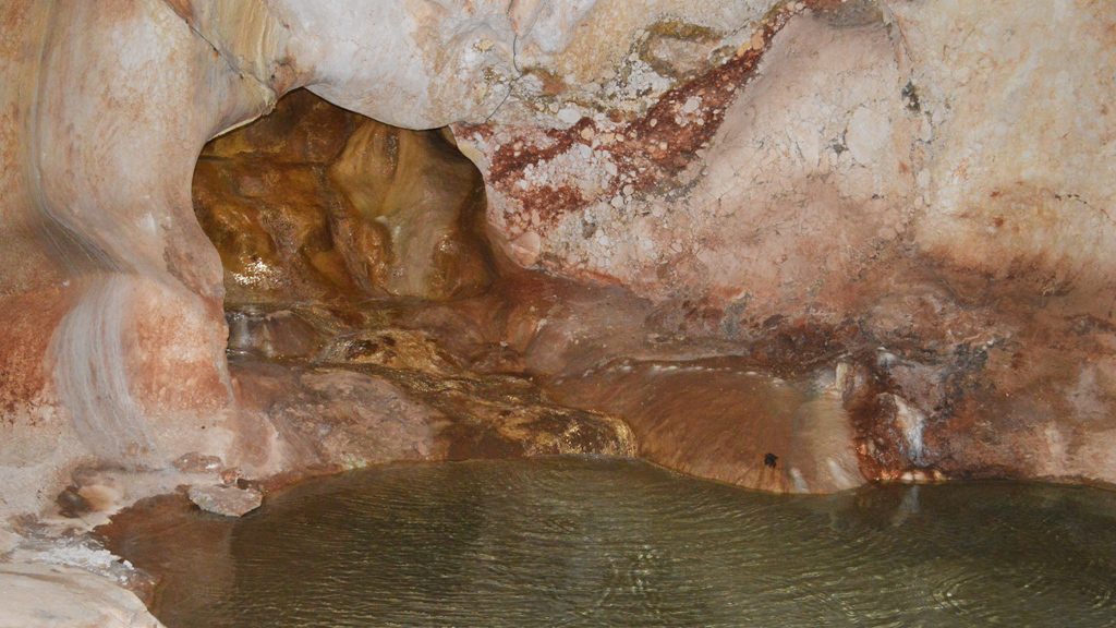 Rincon de la Victoria Treasure cave