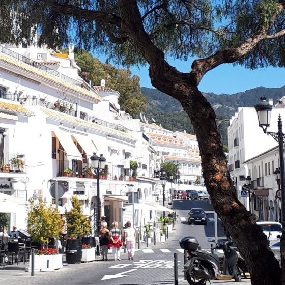 Mijas street leading to the town plaza