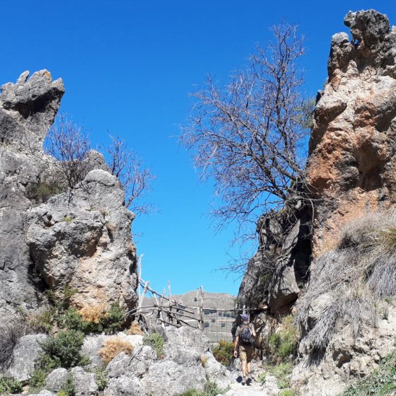 A rock 'gateway' after we left the proper route