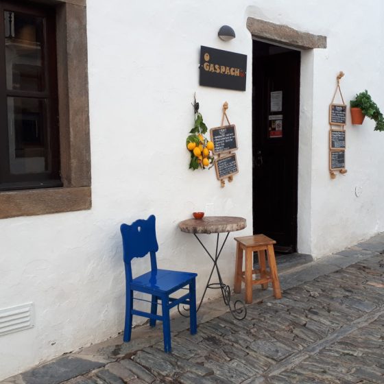 Tiny restaurant in Monsaraz