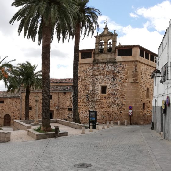 Cacares - Typical street