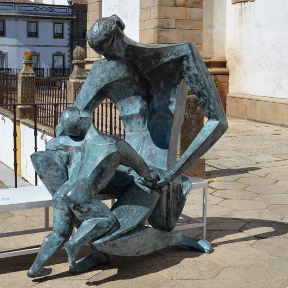 Castelo de Vide - Sculpture displayed in square