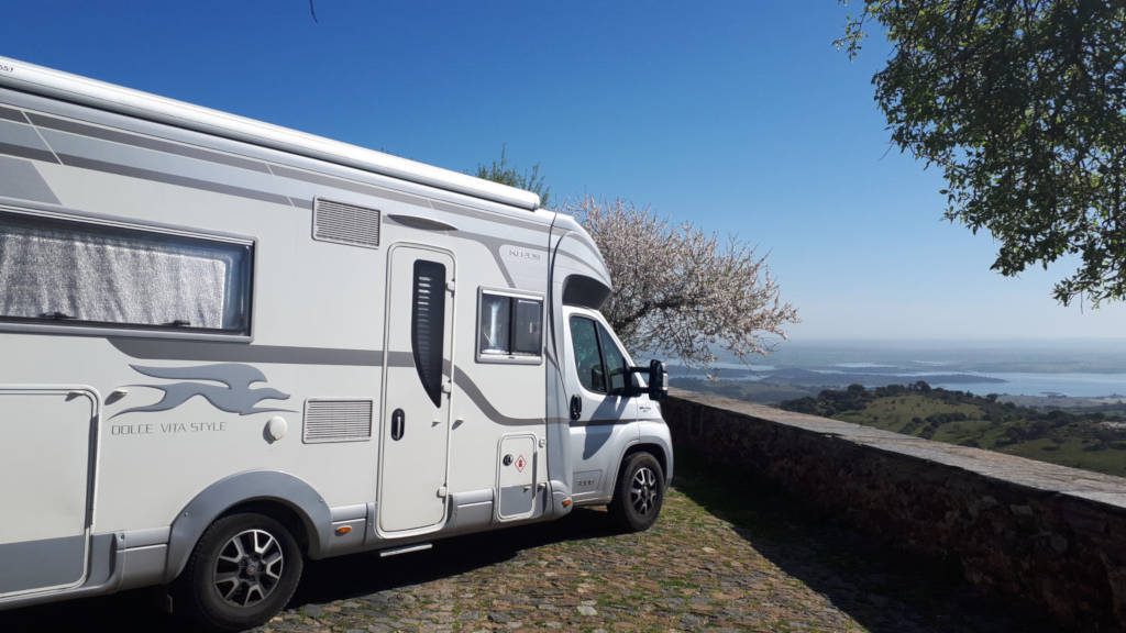 Motorhome parking Monsaraz