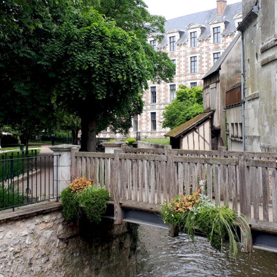 Small canal snaking around the back of Vendome