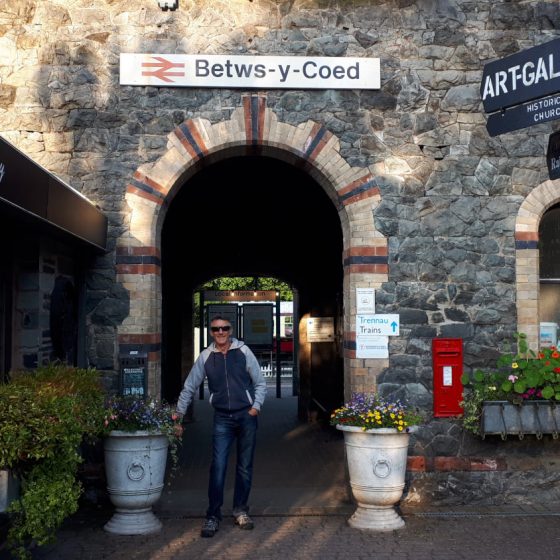 Betsw-y-Coed train station building leading through to miniature railway