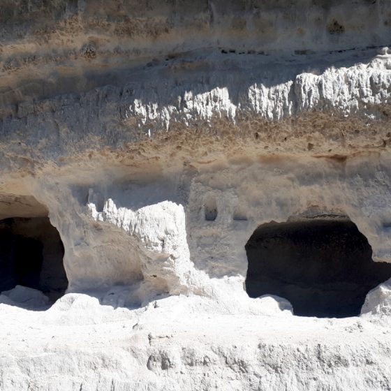 Tunnels and caves in the Jucar Gorge rock face