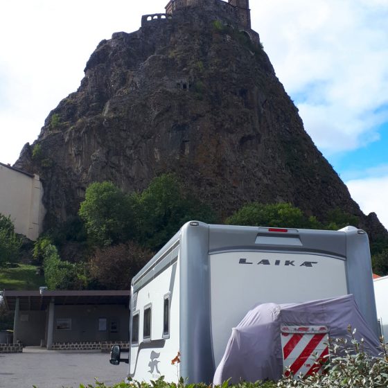 Puy-en-Velay motorhome aire right underneath the Unesco chapel