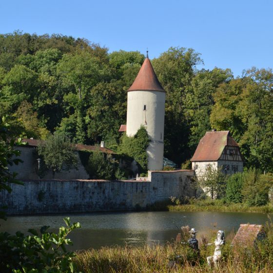Dinkelsbuhl lake and city wall